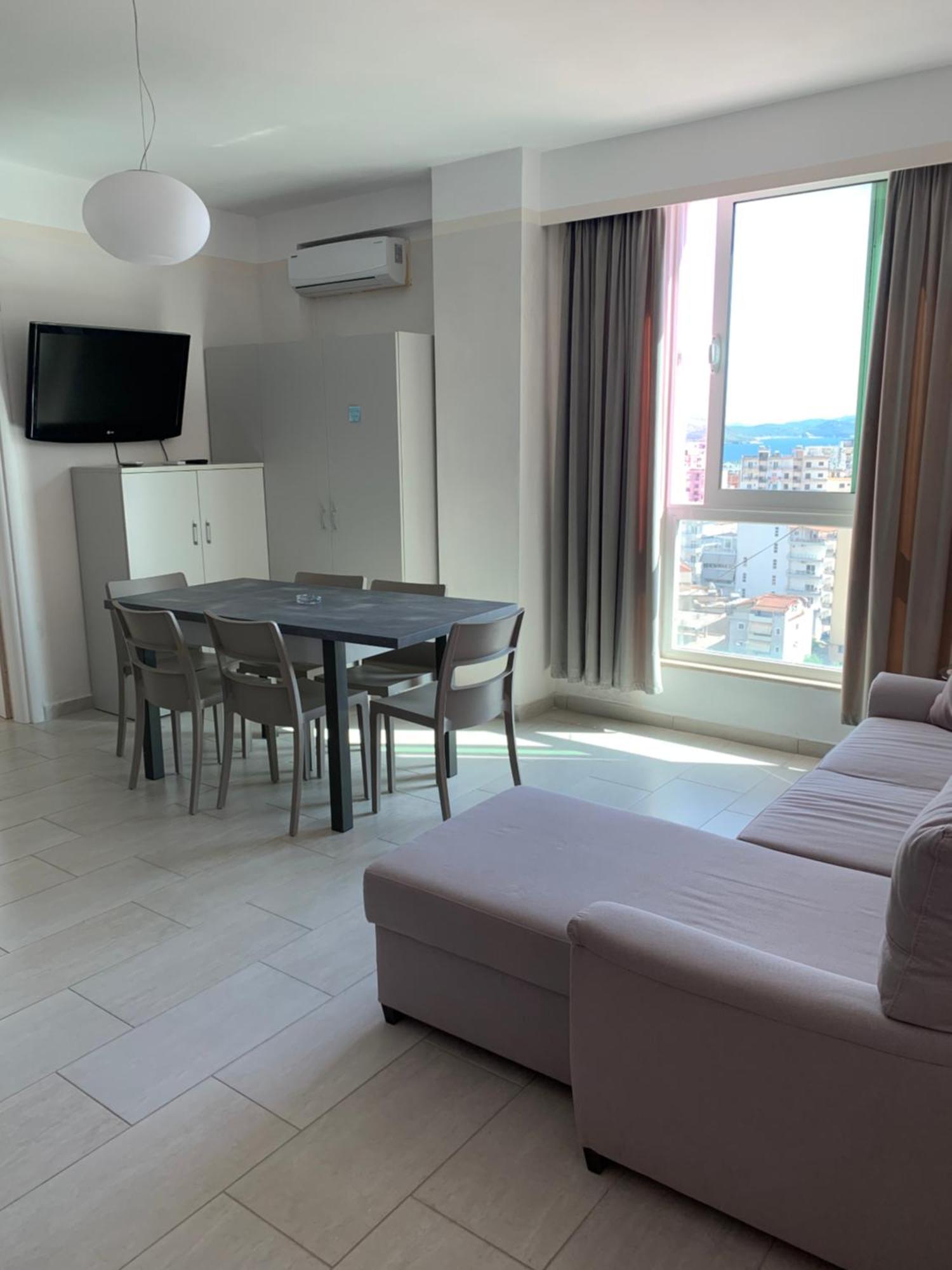 Guest - Sea Breeze Apartments Саранда Екстер'єр фото