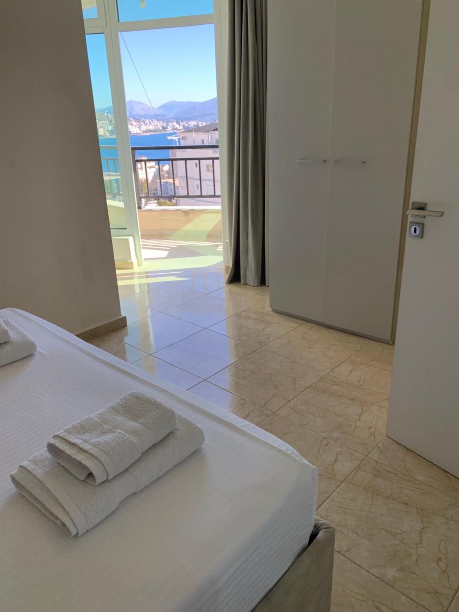 Guest - Sea Breeze Apartments Саранда Екстер'єр фото