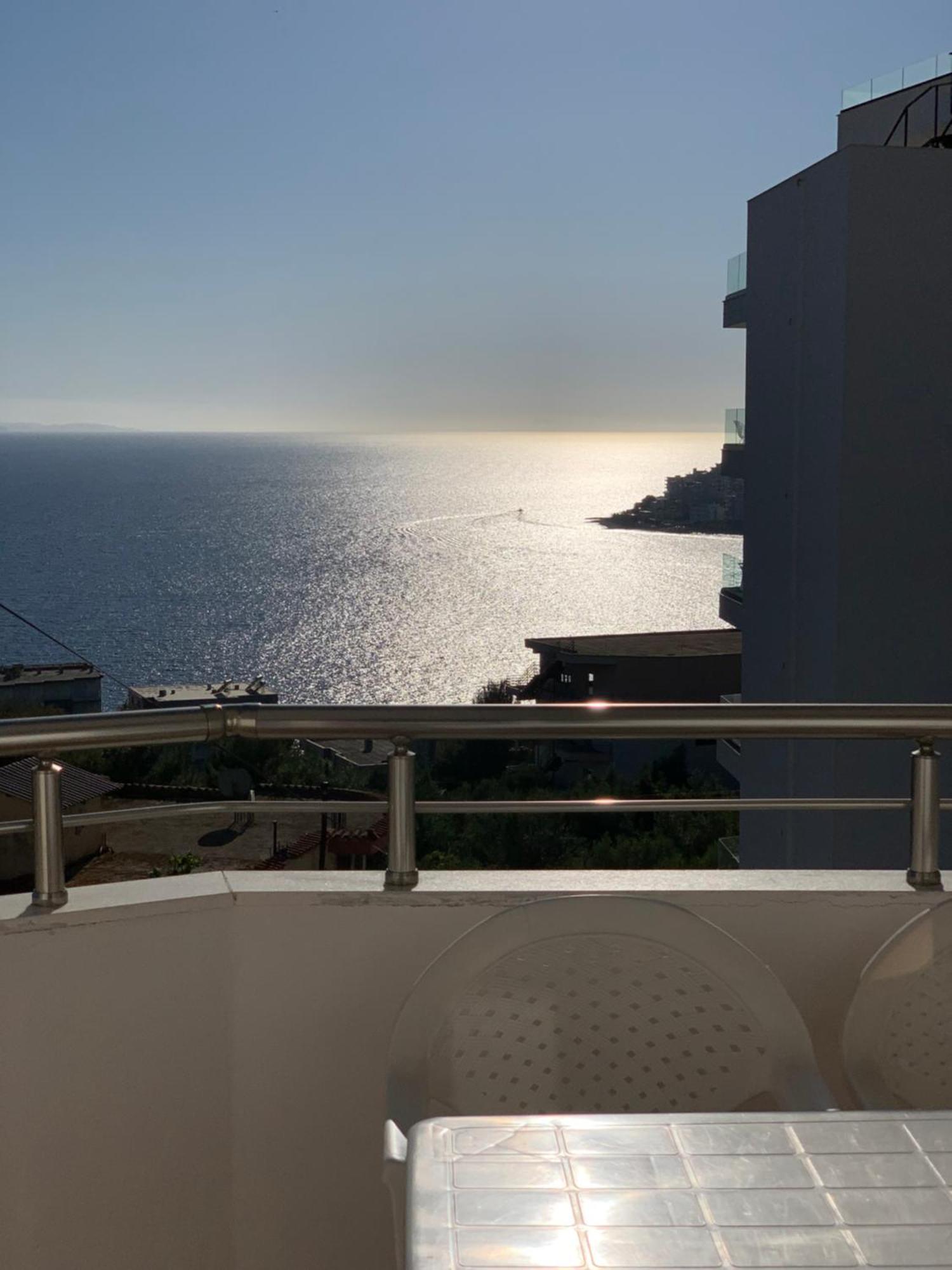 Guest - Sea Breeze Apartments Саранда Екстер'єр фото